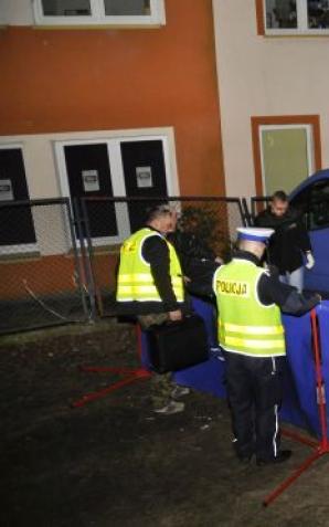 Koszalin: Wjechał w budynek, zginął na miejscu! 